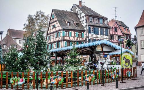 1920x1200-1647856-Christmas-Market-Christmas-Time-christmas-advent