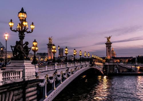 leonard-cotte-R5scocnOOdM-unsplash (1) (1) (1)